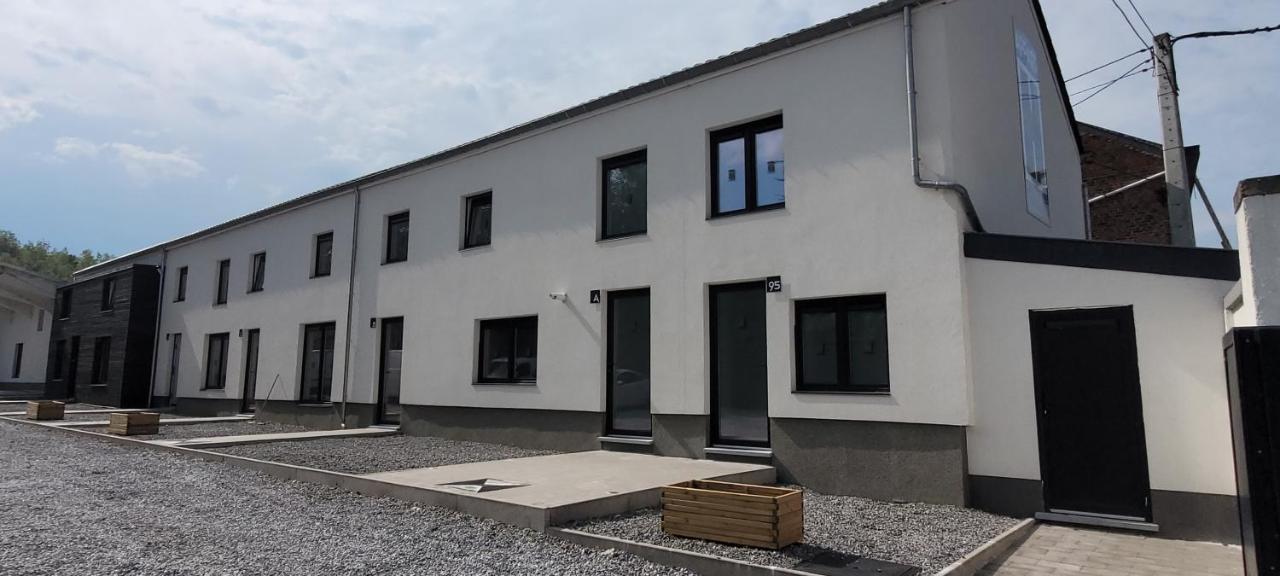 Appart'Hotel Trazegnies Courcelles エクステリア 写真