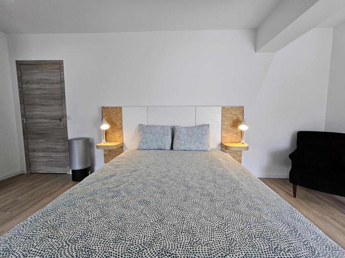 Appart'Hotel Trazegnies Courcelles エクステリア 写真