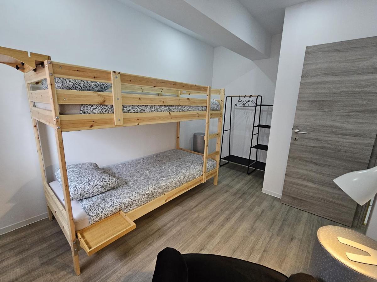 Appart'Hotel Trazegnies Courcelles エクステリア 写真