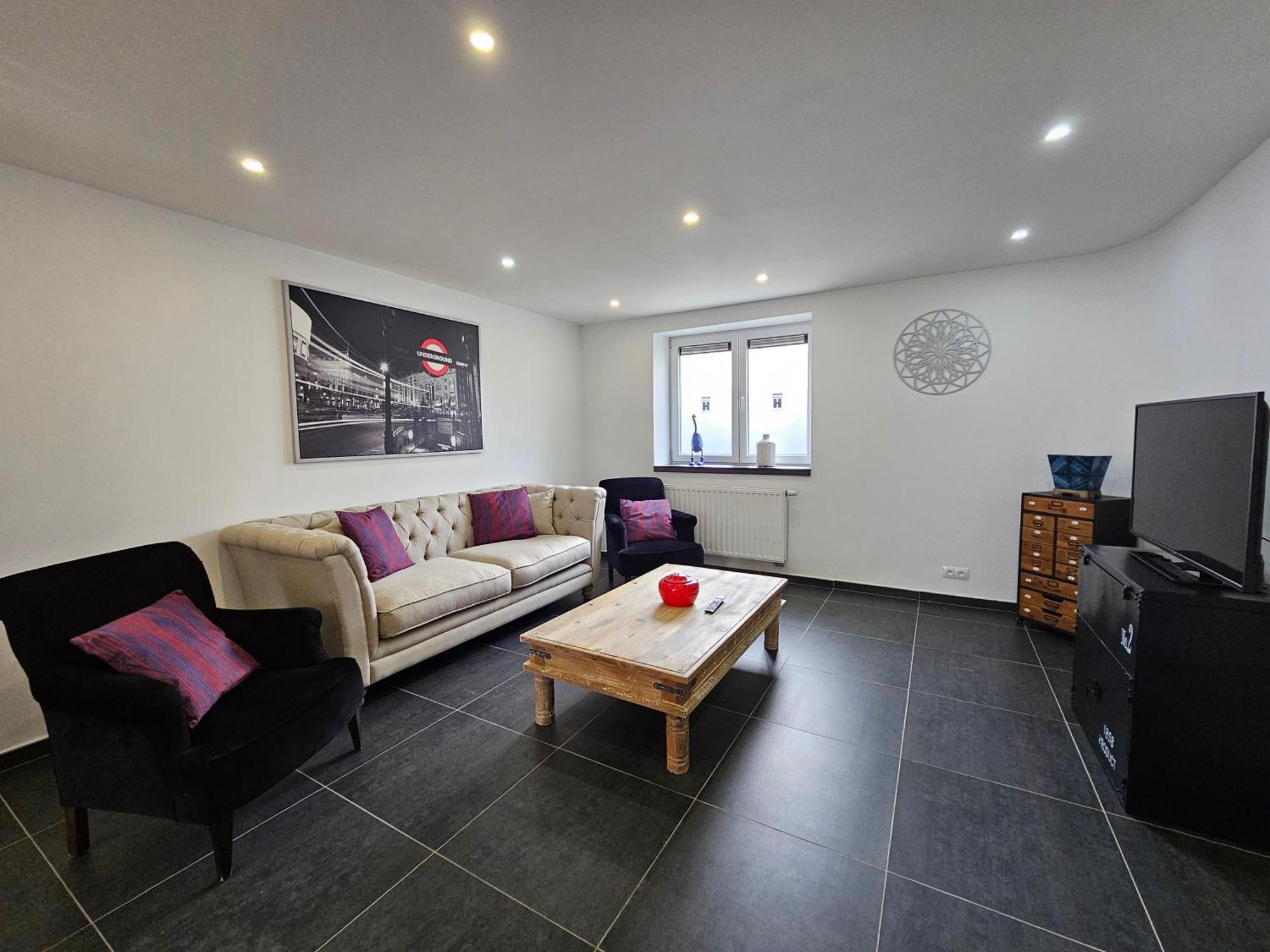 Appart'Hotel Trazegnies Courcelles エクステリア 写真